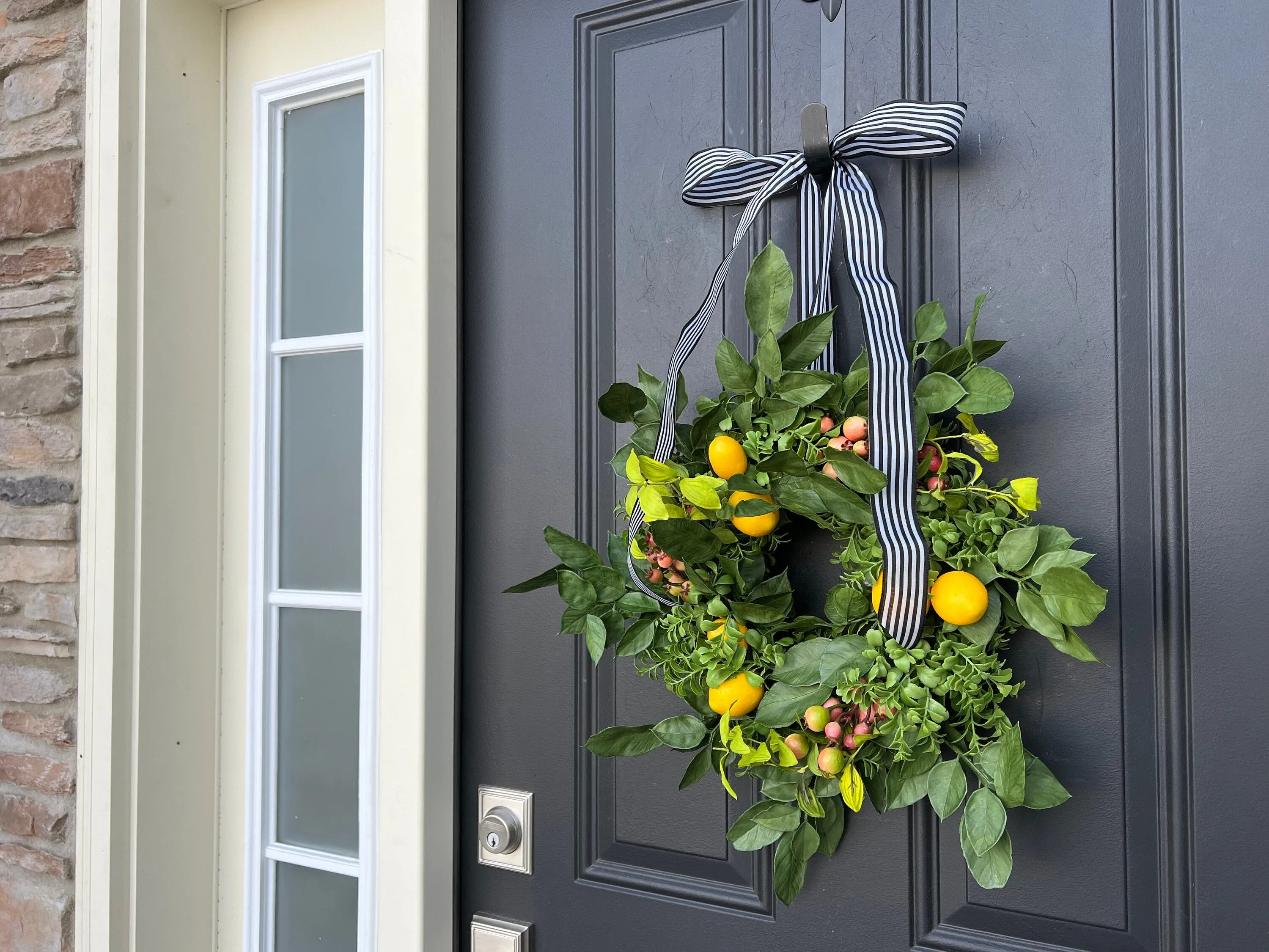 Fresh Farmhouse Lemon and Crabapple Wreath