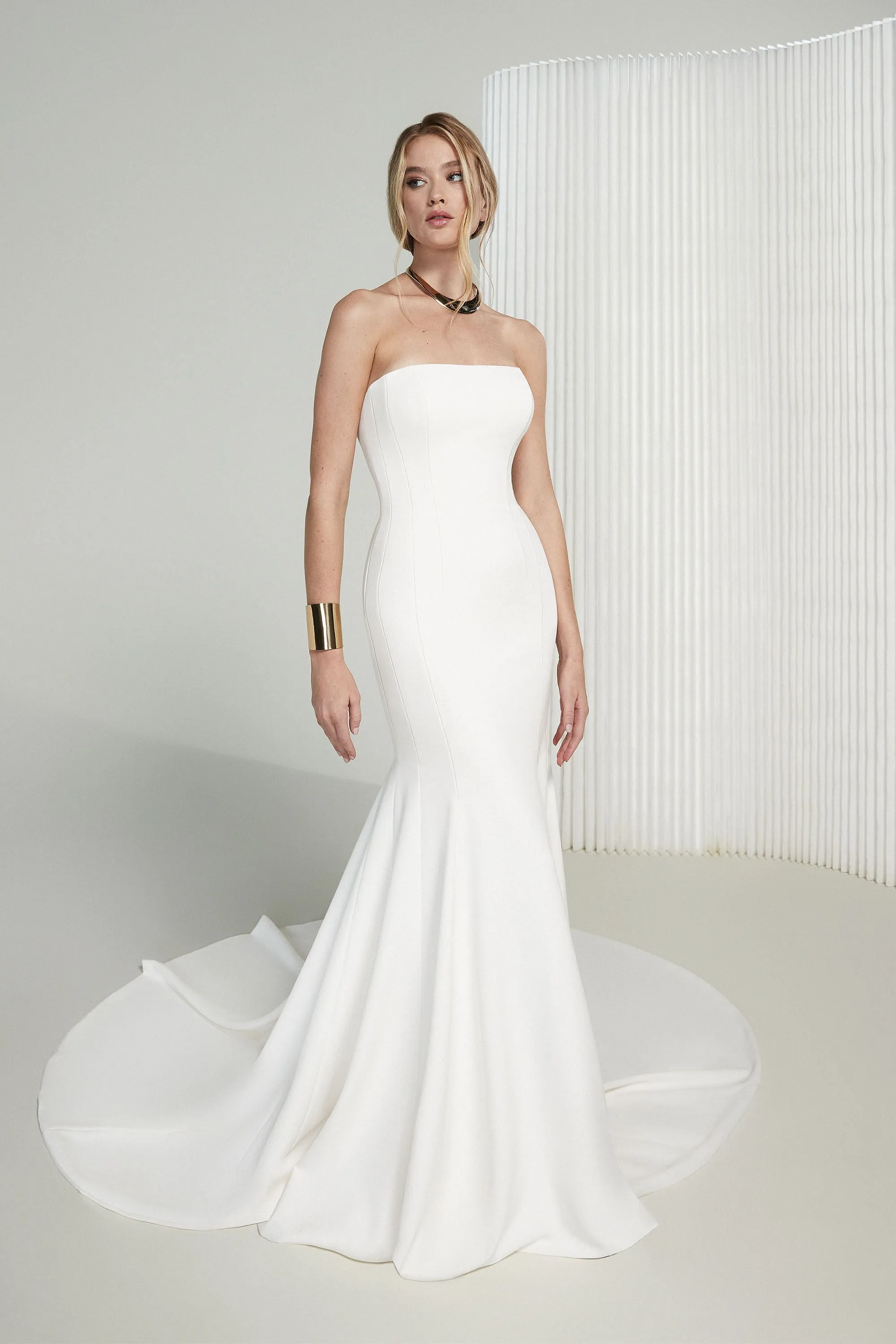 Justin Alexander Signature 99217 Wedding Dress Sample